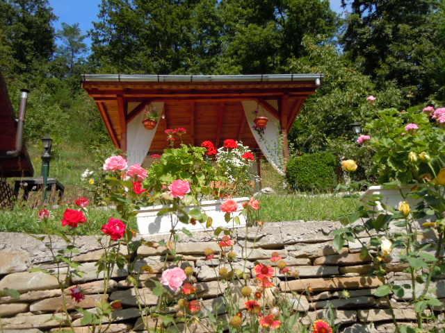 Sun House Hotel Tryavna Exterior photo